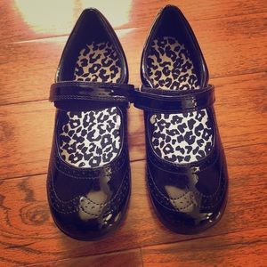 Children’s Place dress shoes
